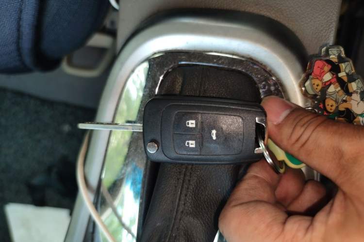 Used Buick GT 2013 GT 1.6L Automatic Fashion Edition Vehicle Key
