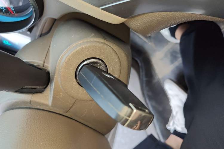 Used Buick GT 2013 GT 1.6L Automatic Fashion Edition Vehicle Key