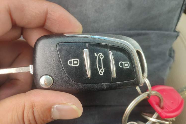 Used Buick GT 2013 GT 1.6L Automatic Fashion Edition Vehicle Key