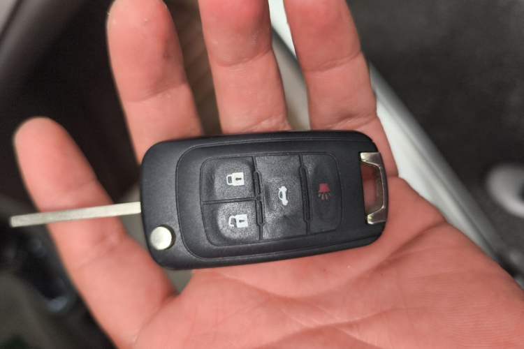 Used Buick GT 2013 GT 1.6L Automatic Fashion Edition Vehicle Key