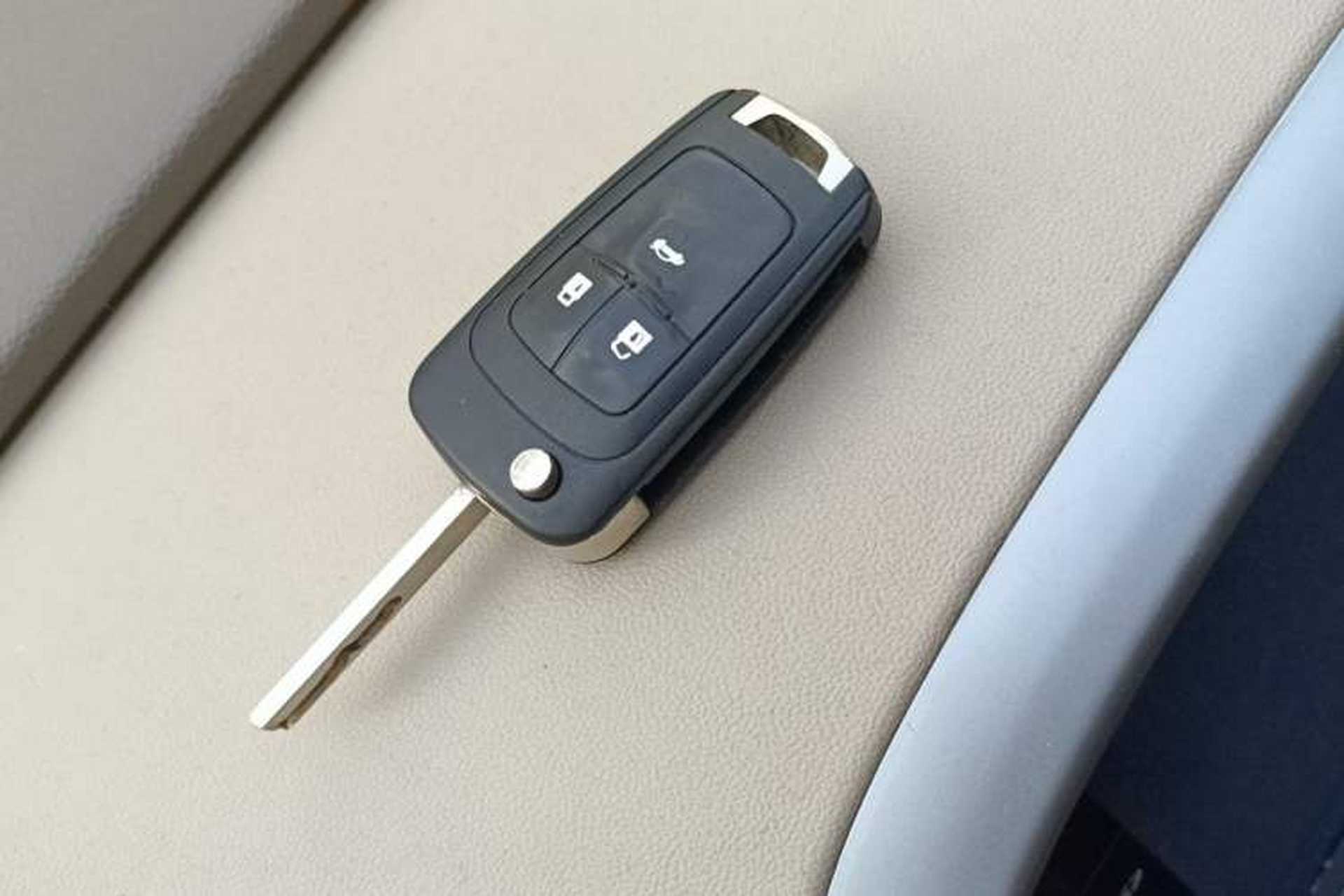 Used Buick GT 2013 GT 1.6L Automatic Fashion Edition Vehicle Key