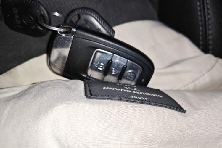 Used Buick GT 2013 XT 1.6L Automatic Fashion Edition Vehicle Key
