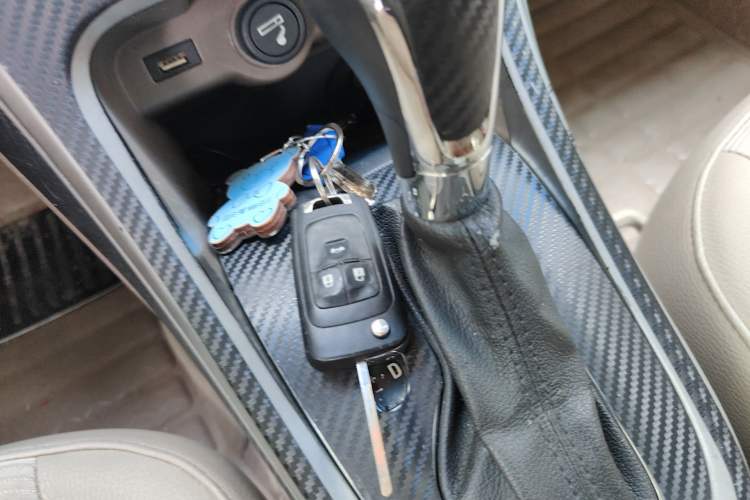 Used Buick GT 2013 GT 1.6L Automatic Fashion Edition Vehicle Key