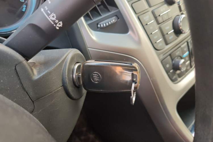 Used Buick GT 2013 XT 1.6L Automatic Fashion Edition Vehicle Key