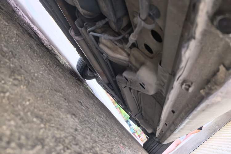 Used Buick GT 2013 GT 1.6L Automatic Fashion Edition Chassis Rear Right