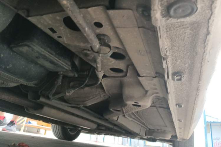 Used Buick GT 2013 GT 1.8L Automatic Fashion Edition Chassis Rear Right