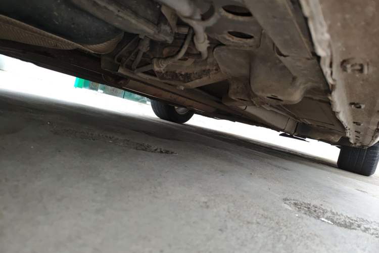 Used Buick GT 2013 GT 1.6L Manual Entry-Level Model Chassis Rear Right