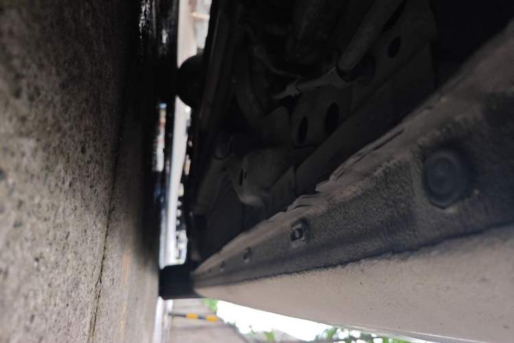 Used Buick GT 2013 GT 1.6L Automatic Fashion Edition Chassis Rear Right