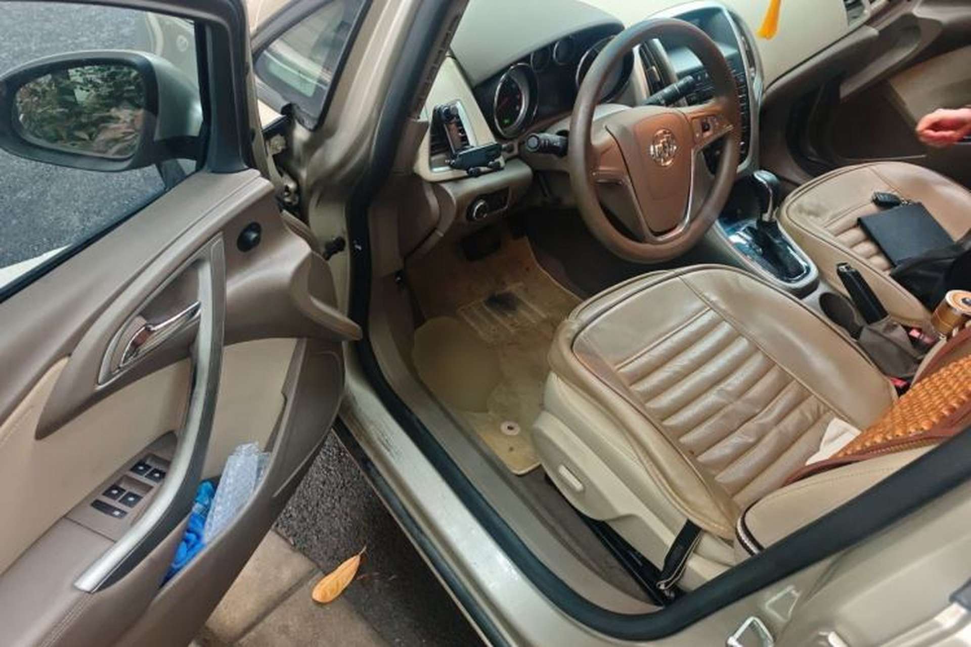 Used Buick GT 2013 GT 1.6L Automatic Comfort Edition Driver Seat