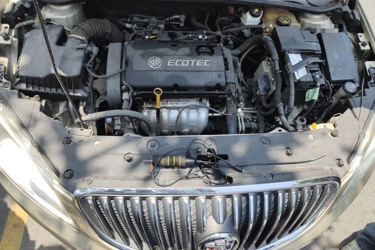 Used Buick GT 2013 GT 1.6L Automatic Fashion Edition Engine Bay