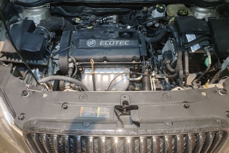 Used Buick GT 2013 GT 1.6L Automatic Fashion Edition Engine Bay