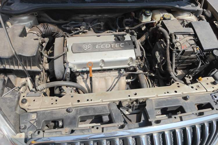 Used Buick GT 2013 GT 1.6L Automatic Fashion Edition Engine Bay