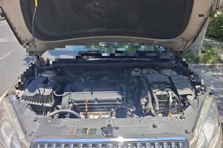 Used Buick GT 2013 GT 1.8L Automatic Fashion Edition Engine Bay