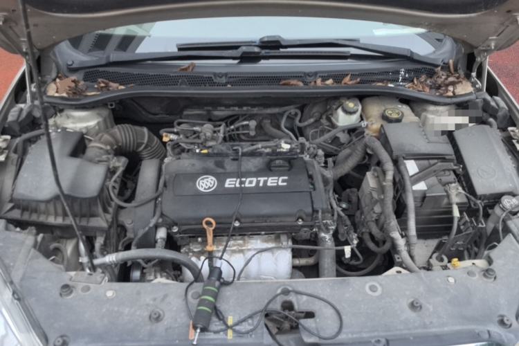 Used Buick GT 2013 GT 1.6L Manual Entry-Level Model Engine Bay