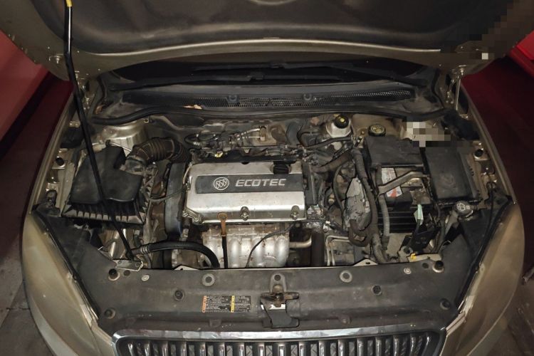 Used Buick GT 2013 GT 1.6L Automatic Fashion Edition Engine Bay