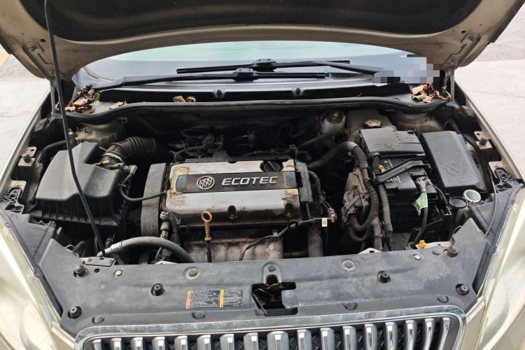 Used Buick GT 2013 GT 1.6L Manual Entry-Level Model Engine Bay