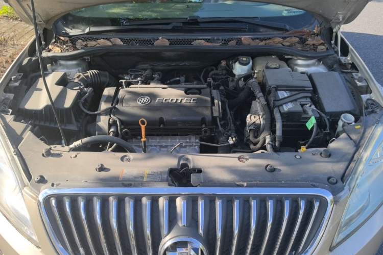 Used Buick GT 2013 GT 1.6L Automatic Fashion Edition Engine Bay