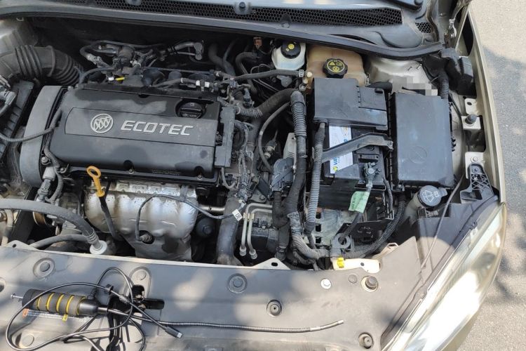 Used Buick GT 2013 GT 1.6L Automatic Fashion Edition Engine Bay Left