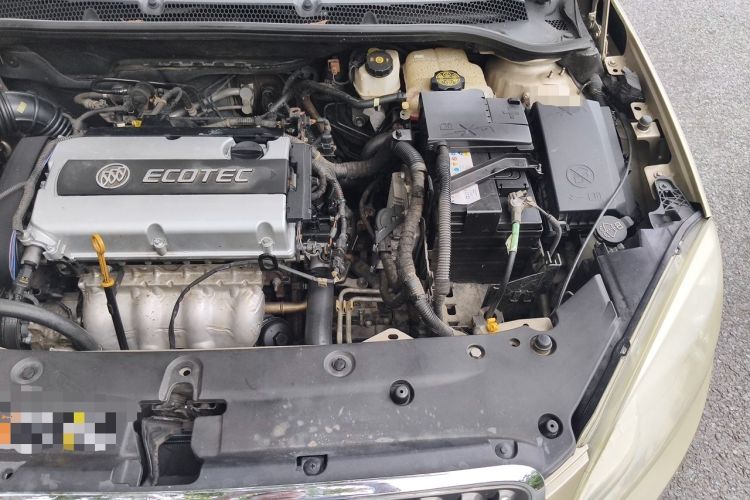 Used Buick GT 2013 GT 1.6L Automatic Fashion Edition Engine Bay Left