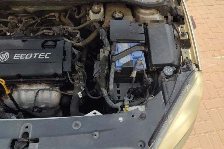 Used Buick GT 2013 GT 1.6L Manual Entry-Level Model Engine Bay Left