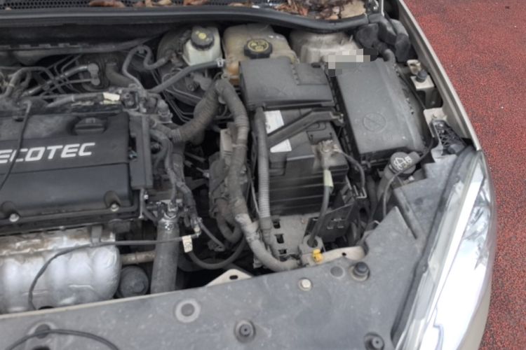 Used Buick GT 2013 GT 1.6L Manual Entry-Level Model Engine Bay Left