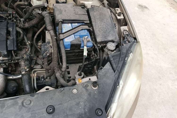 Used Buick GT 2013 GT 1.8L Automatic Fashion Edition Engine Bay Left