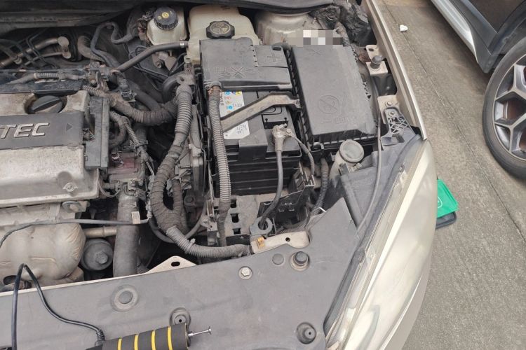 Used Buick GT 2013 GT 1.6L Manual Entry-Level Model Engine Bay Left