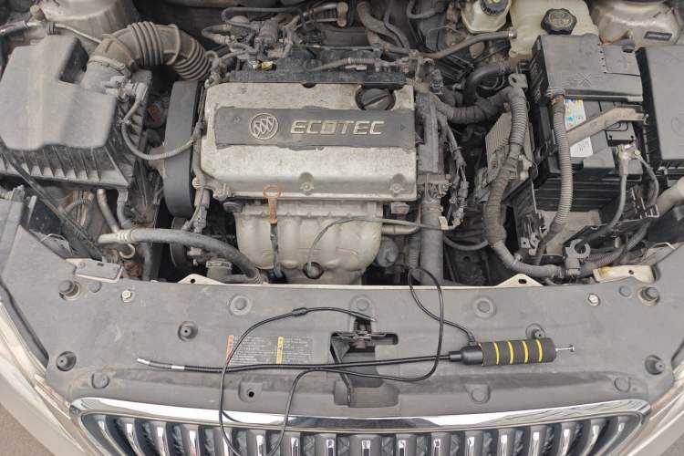 Used Buick GT 2013 GT 1.6L Manual Entry-Level Model Engine Bay