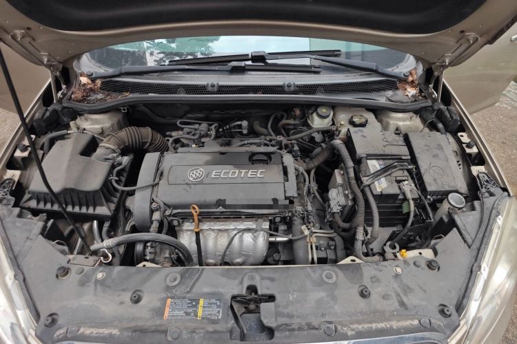 Used Buick GT 2013 GT 1.6L Automatic Fashion Edition Engine Bay