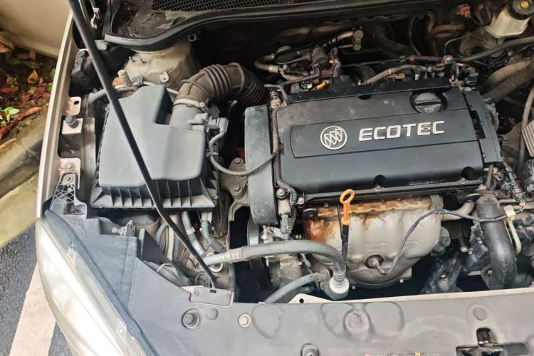 Used Buick GT 2013 GT 1.6L Automatic Comfort Edition Engine Bay Right