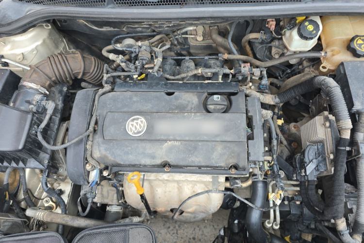 Used Buick GT 2013 GT 1.6L Automatic Fashion Edition Engine Bay