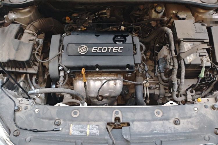 Used Buick GT 2013 GT 1.6L Automatic Fashion Edition Engine Bay