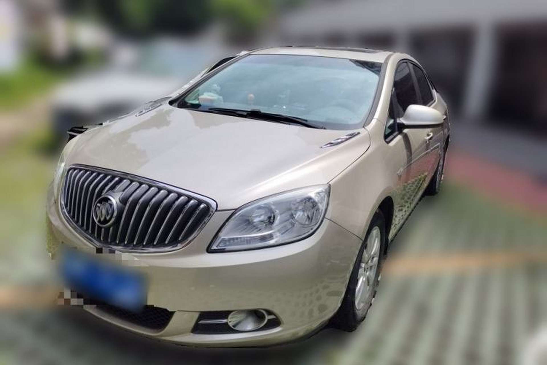 Used Buick GT 2013 GT 1.6L Automatic Fashion Edition Front Left 45 Deg
