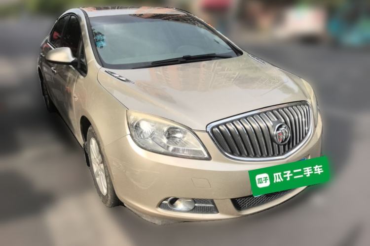 Used Buick GT 2013 GT 1.6L Automatic Fashion Edition Front Right 45 Deg