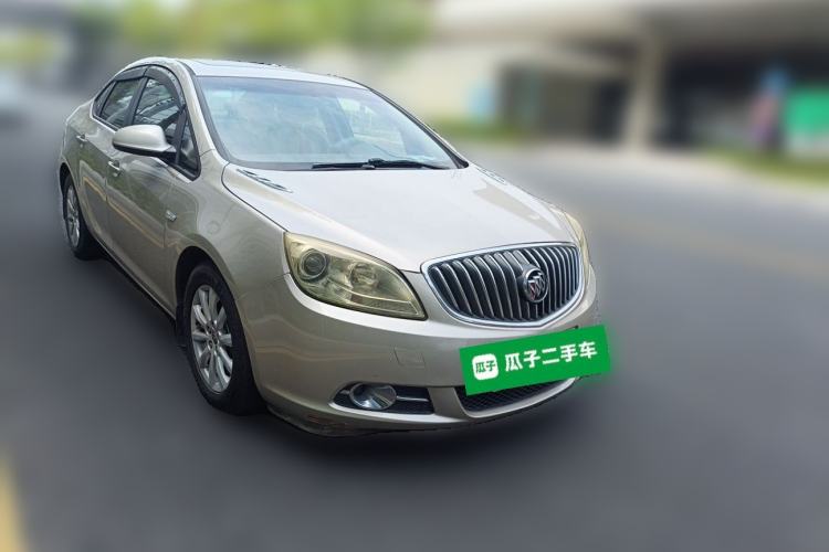 Used Buick GT 2013 GT 1.6L Manual Entry-Level Model Front Right 45 Deg