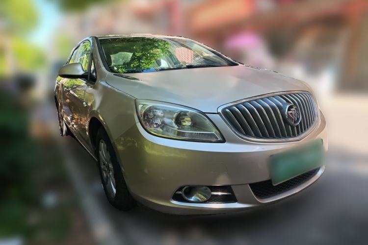 Used Buick GT 2013 GT 1.6L Automatic Fashion Edition Front Right 45 Deg