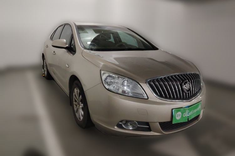 Used Buick GT 2013 GT 1.6L Automatic Fashion Edition Front Right 45 Deg