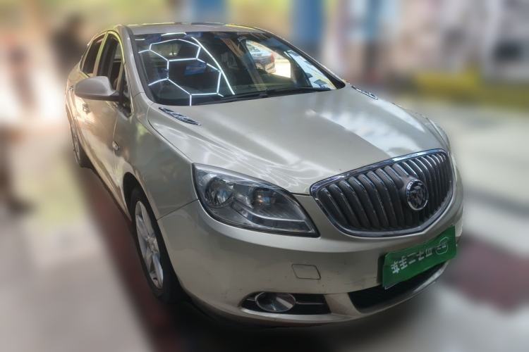 Used Buick GT 2013 GT 1.6L Automatic Fashion Edition Front Right 45 Deg
