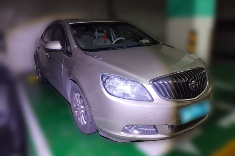 Used Buick GT 2013 GT 1.6L Manual Comfort Edition Front Right 45 Deg