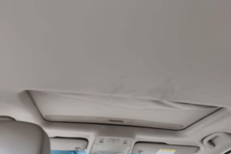 Used Buick GT 2013 GT 1.6L Automatic Fashion Edition Headliner