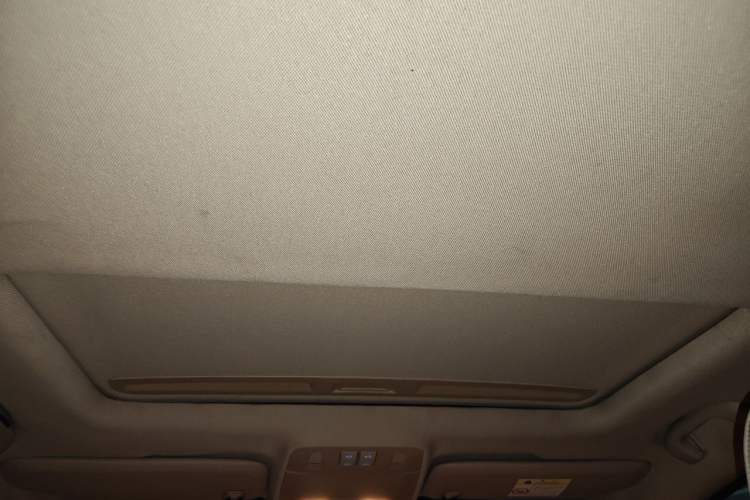 Used Buick GT 2013 GT 1.6L Automatic Fashion Edition Headliner