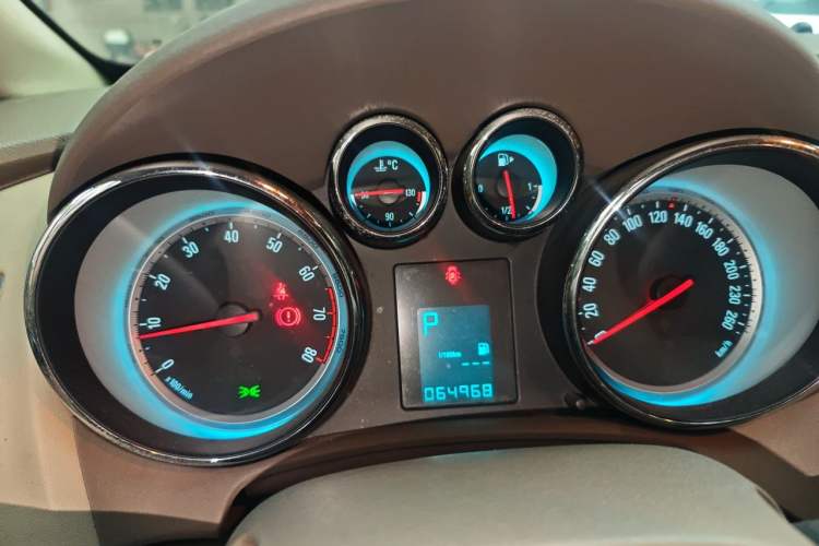 Used Buick GT 2013 GT 1.6L Automatic Comfort Edition Instrument Cluster