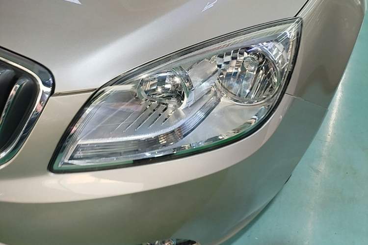 Used Buick GT 2013 GT 1.6L Automatic Fashion Edition Left Front Headlight