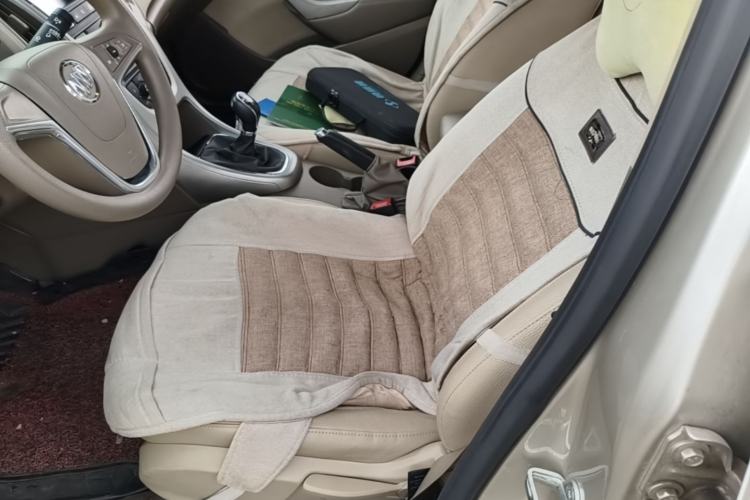 Used Buick GT 2013 GT 1.6L Manual Entry-Level Model Left Front Seat