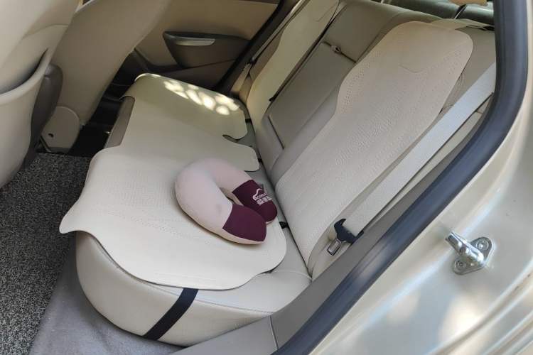 Used Buick GT 2013 GT 1.6L Automatic Fashion Edition Left Rear Seat