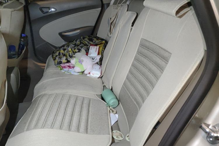 Used Buick GT 2013 GT 1.6L Automatic Fashion Edition Left Rear Seat