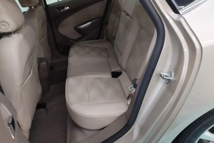Used Buick GT 2013 GT 1.6L Automatic Fashion Edition Left Rear Seat