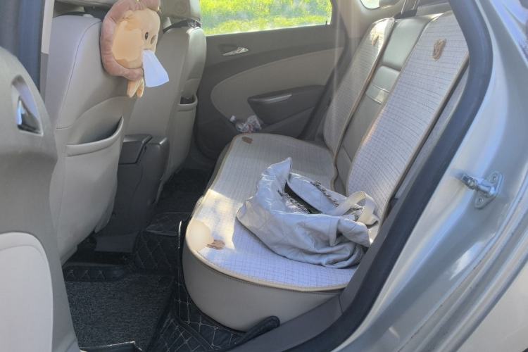 Used Buick GT 2013 GT 1.6L Automatic Fashion Edition Left Rear Seat