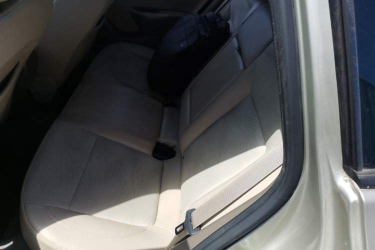 Used Buick GT 2013 GT 1.6L Automatic Fashion Edition Left Rear Seat