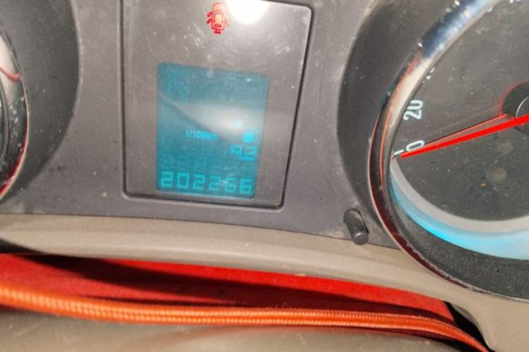 Used Buick GT 2013 GT 1.6L Manual Comfort Edition Odometer Close Up